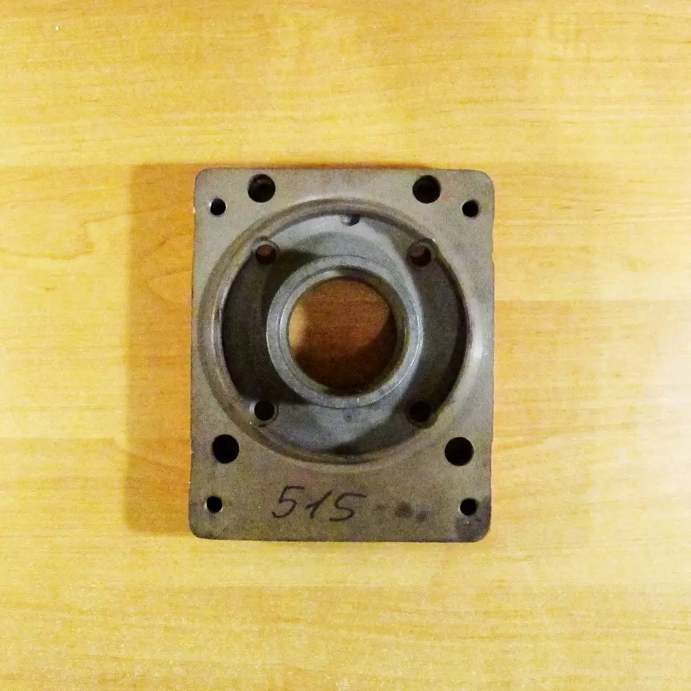 515